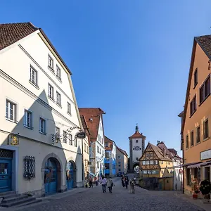 Hotel Gästehaus Plönlein - Goldener Hirsch Rothenburg, Rothenburg ob der Tauber